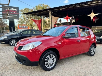 RENAULT SANDERO