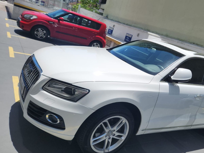 Audi Q5 2.0 Tfsi Ambiente Tiptronic Quattro 5p