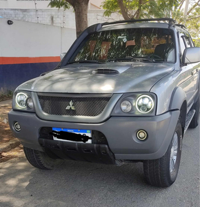 Mitsubishi L200 2.5 Outdoor Gls Cab. Dupla 4x4 4p