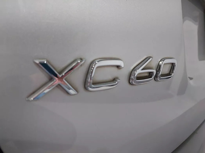 Volvo XC60 2.0 T5 Momentum