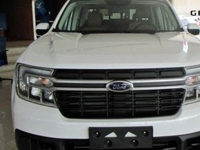 Ford Maverick 2.5 Hybrid Lariat E-cvt
