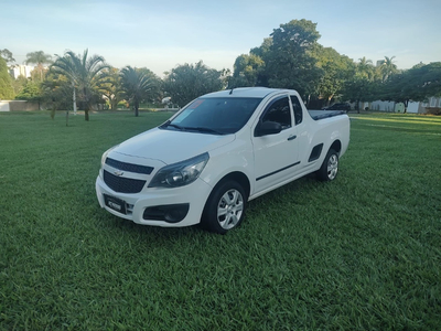 Chevrolet Montana 1.4 FLEX LS