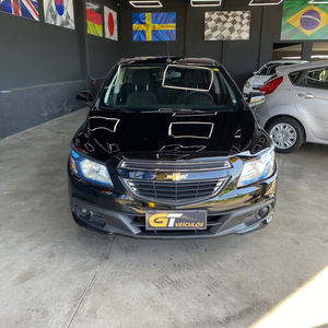 Chevrolet Onix 1.4 Mpfi Lt 8v Flex 4p Manual