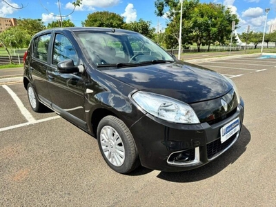 Renault Sandero Privilège 1.6 8V Hi-Torque (flex) 2012