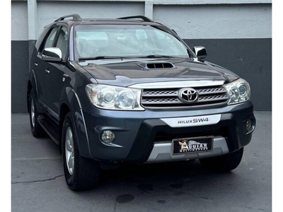 Toyota Hilux Cabine Dupla Hilux SRV 4x4 3.0 (cab. dupla) 2011