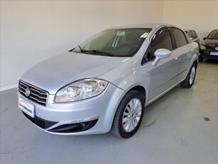 Fiat Linea Essence 1.8 16V (Flex) 2015