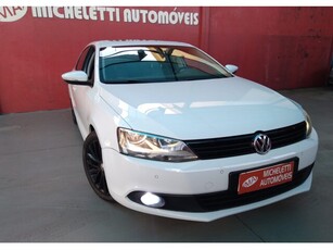 Volkswagen Jetta 2.0 TSI Highline DSG 2014