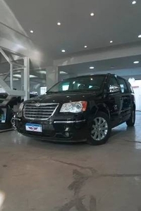 CHRYSLER TOWN & COUNTRY 3.8 LIMITED V6 12V GASOLINA 4P AUTOMÁTICO