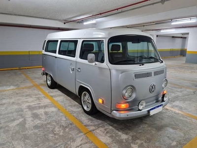 VOLKSWAGEN KOMBI 1.6 MI STD 8V GASOLINA 3P MANUAL