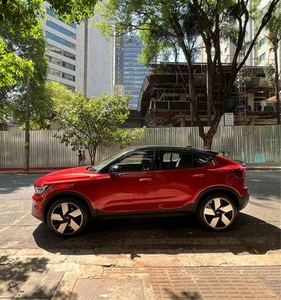 VOLVO C40 P8 RECHARGE PURE ELECTRIC AWD