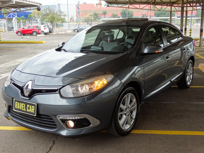 Renault Fluence 2.0 Privilège X-tronic Hi-flex 4p