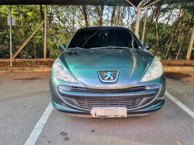 Peugeot 207 1.4 Xr Flex 5p