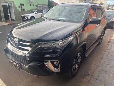 Toyota Hilux Sw4 Preto 2019