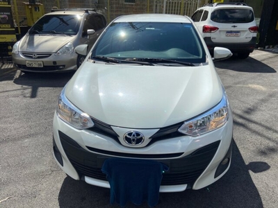 Toyota Yaris Sedan 1.5 XL Live CVT 2020