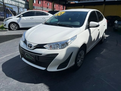 Toyota Yaris Sedan 1.5 XL Live CVT 2022