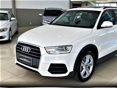 Audi Q3 1.4 Tfsi Ambiente S-tronic 5p