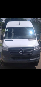 Mercedes-Benz Sprinter Furgão 2.2 Cdi 516 Rd Extra Longo Teto Baixo 14m3 5p