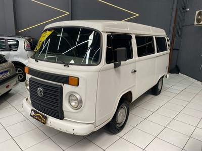 Volkswagen Kombi 1.4 Lotação Total Flex 3p