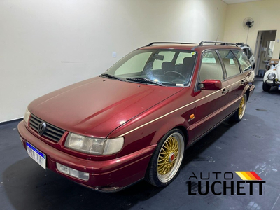 Volkswagen Passat 2.0 4p