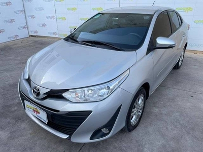 YARIS SEDAN Prata 2019