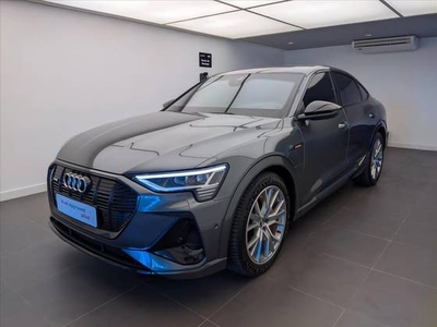 AUDI E-TRON ELÉTRICO SPORTBACK PERFORMANCE BLACK QUATTRO