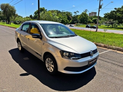 Volkswagen Voyage 1.6 VHT Seleção I-Motion (Flex) 2015