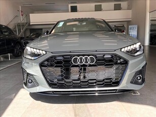 Audi A4 2.0 MHEV S line S Tronic 2024