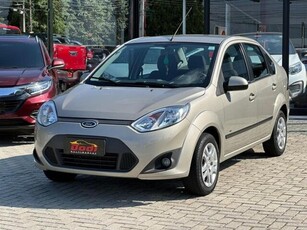 Ford New Fiesta Sedan 1.6 SE (Flex) 2014