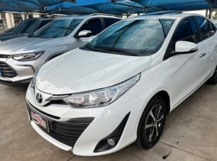 Toyota Yaris Sedan 1.5 XLS CVT (Flex)