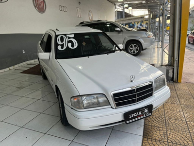 Mercedes-Benz Classe C 2.8 Elegance Plus 4p