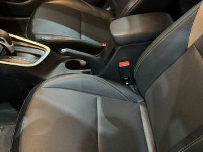 Chevrolet Onix 1.0 Turbo Premier (Aut)