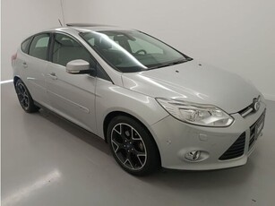 Ford Focus Hatch Titanium Plus 2.0 16V PowerShift 2014