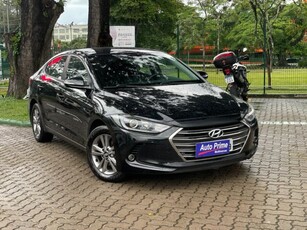 Hyundai Elantra 2.0 Básica (Aut) (Flex) 2017
