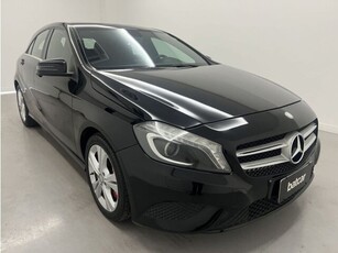 Mercedes-Benz Classe A 200 Urban 1.6 DCT Turbo 2015