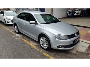 Volkswagen Jetta 2.0 TSI Highline DSG 2012