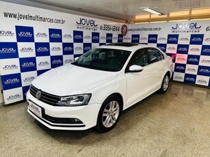 Volkswagen Jetta 2.0 TSI Highline DSG 2015