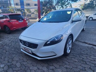 Volvo V40 2.0 T4 Comfort 2015