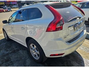 Volvo XC60 2.0 T5 Drive-E R-Design 2014