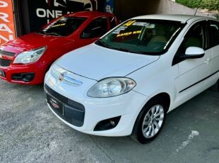 Fiat Palio Essence 1.6 16V (Flex)