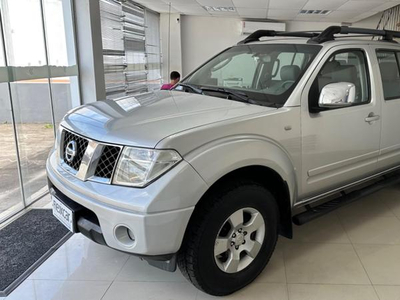 Nissan Frontier I/ Nissan Le X4