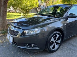 Cruze LT 1.8 AT 2013, impecável