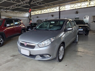 Fiat Grand Siena 1.6 16v Essence Flex 4p