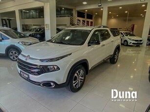 Fiat Toro Volcano 2.0 diesel AT9 4x4 2018