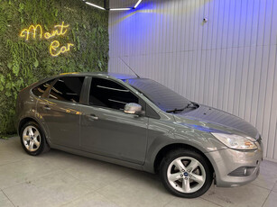 Ford Focus FOCUS 1.6 S/SE/SE PLUS 8V/16V 5P