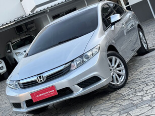 Honda Civic 1.8 Lxs Flex Aut. 4p