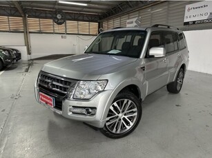 Mitsubishi Pajero Full 3.2 DI-D 5D HPE 4WD 2020