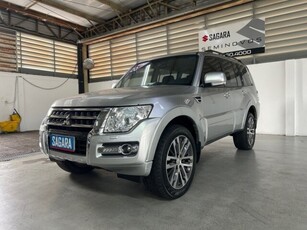 Mitsubishi Pajero Full 3.2 DI-D 5D HPE 4WD 2020