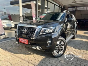 NISSAN FRONTIER PLATINUM AT 4X4 2024