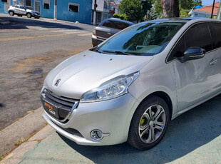 Peugeot 208 1.6 16v Griffe Flex Aut. 5p