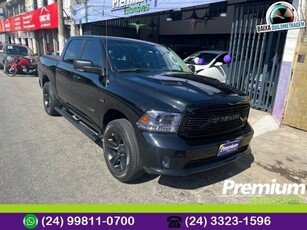 RAM Classic 5.7 V8 Night Edition 4WD 2022